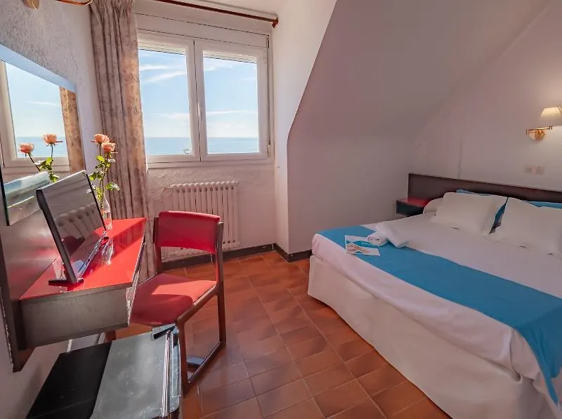 Hotel Checkin Torredembarra